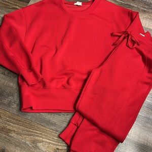 Yelete Vibrant Red Sweatshirt & joggers size small set